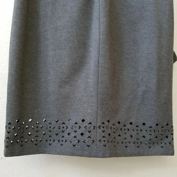 Banana Republic | Classic Chic Heather Grey Ponte Cut Out Sheath Dress Size 4 - Picture 4 of 4